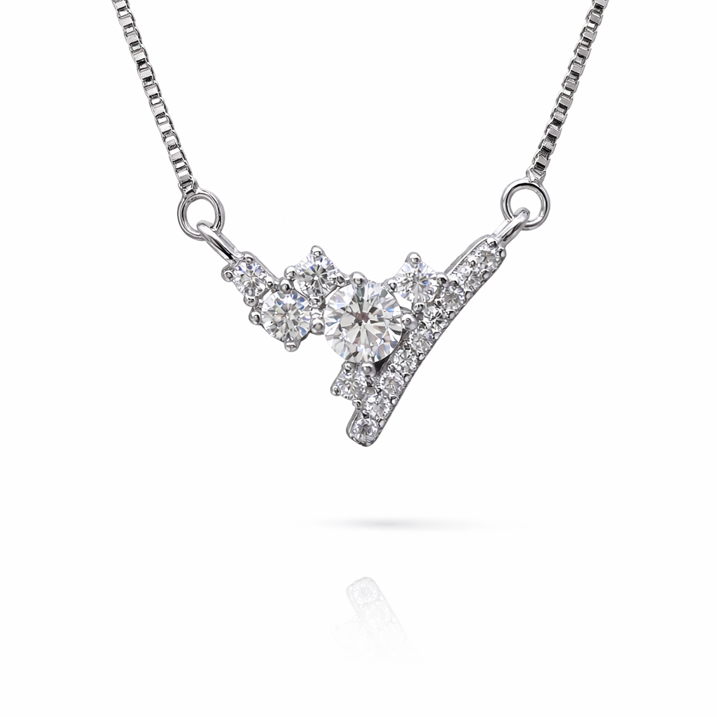 V Lumière 925 Sterling Silver Necklace