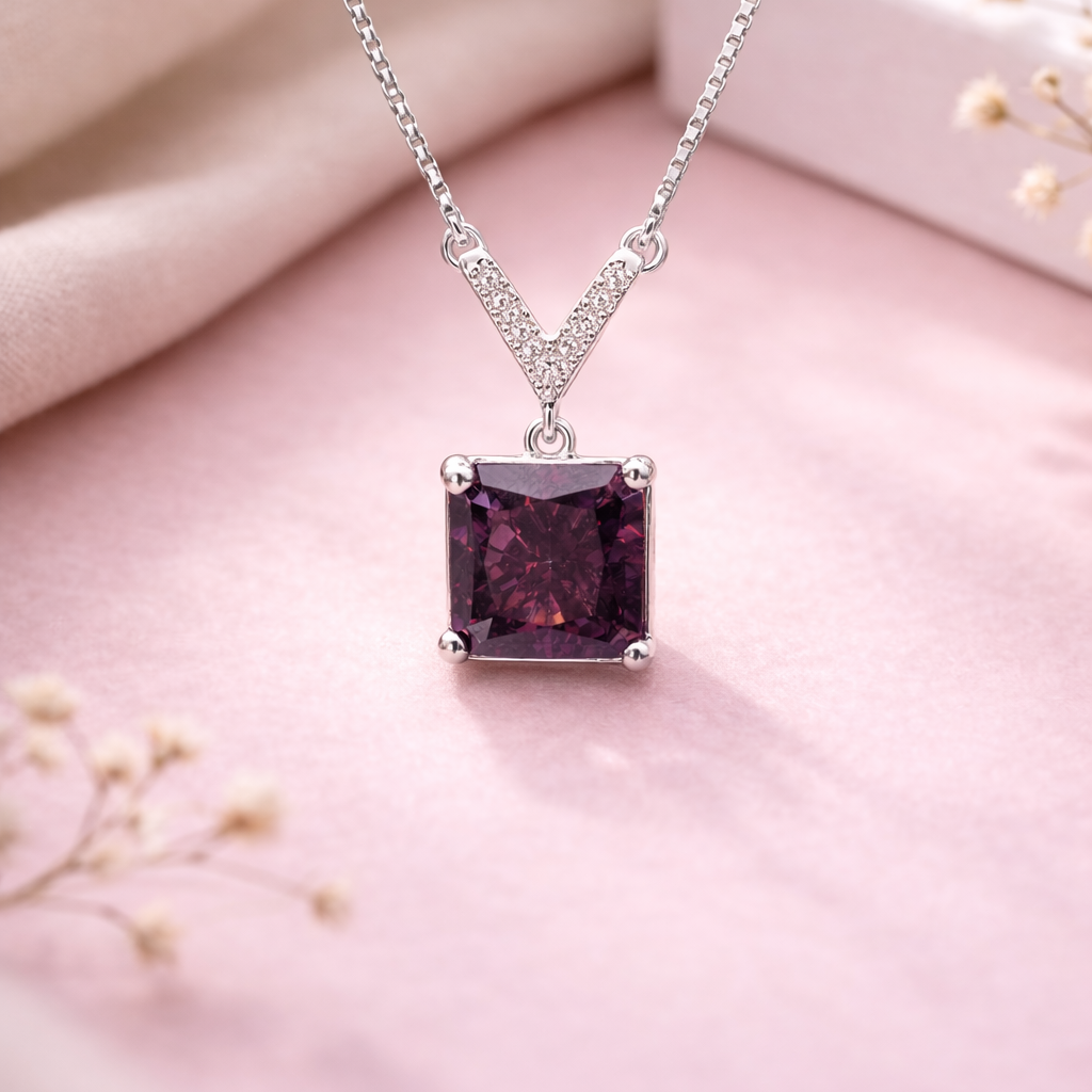 Crimson V-Link 925 Sterling Silver Necklace