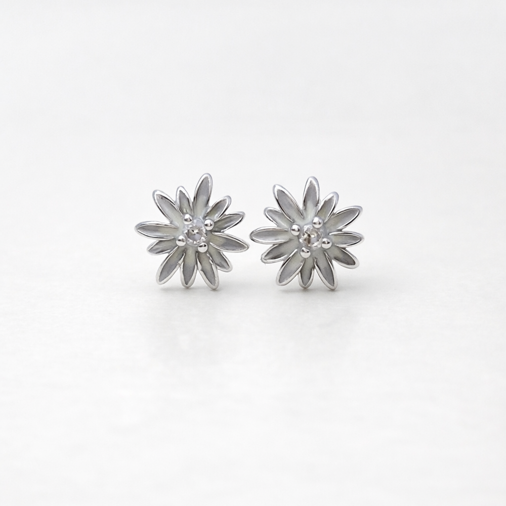 Daisy Glow 925 Sterling Silver Earrings