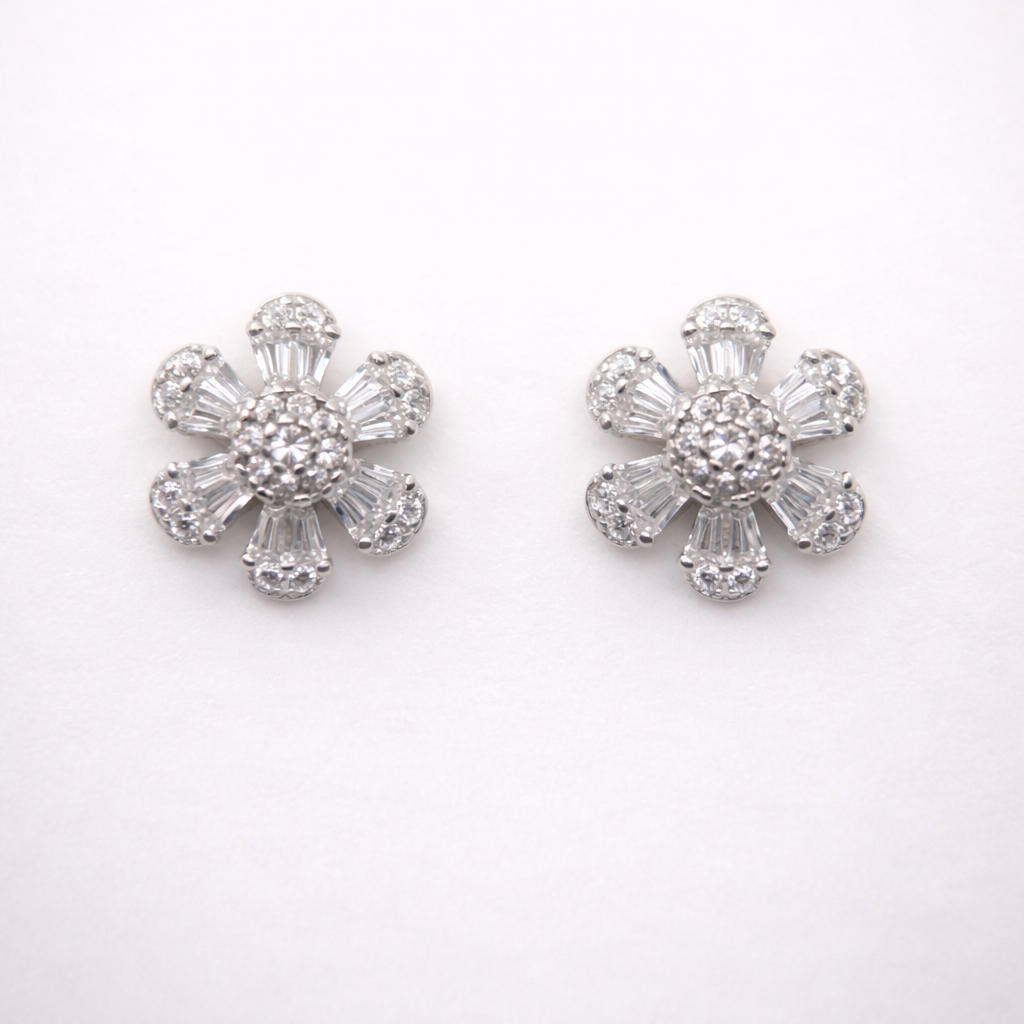Radiant Daisy 925 Sterling Silver Earrings