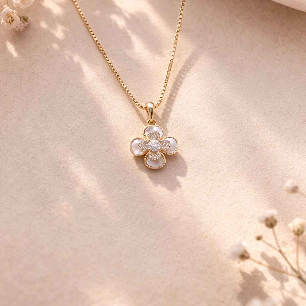 Lumina Clover 925 Sterling Silver Necklace