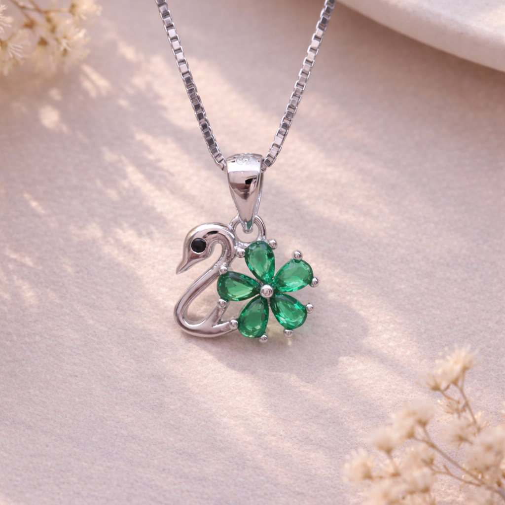 Swan Clover 925 Sterling Silver Necklace