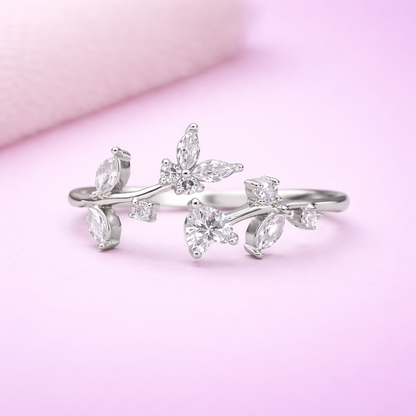 Free to Love 925 Sterling Silver Ring (Adjustable)