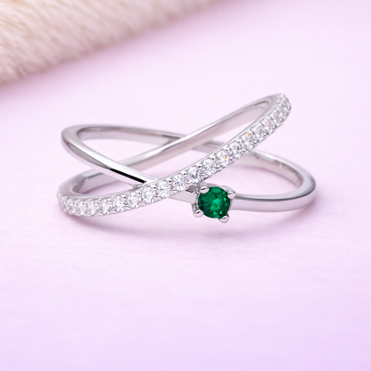 Emerald Crossline 925 Sterling Silver Ring
