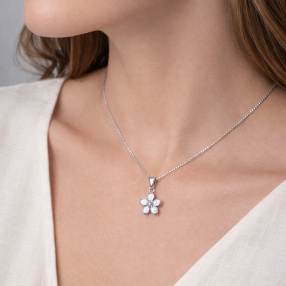 Frost Petal 925 Sterling Silver Necklace